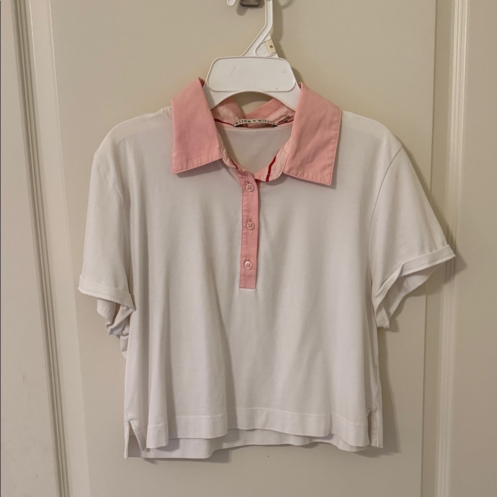 alice + olivia cropped polo shirt size medium